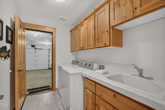 57641 Splitrock Lane 2, Sunriver, OR 97707