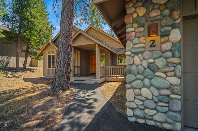 57641 Splitrock Lane 2, Sunriver, OR 97707