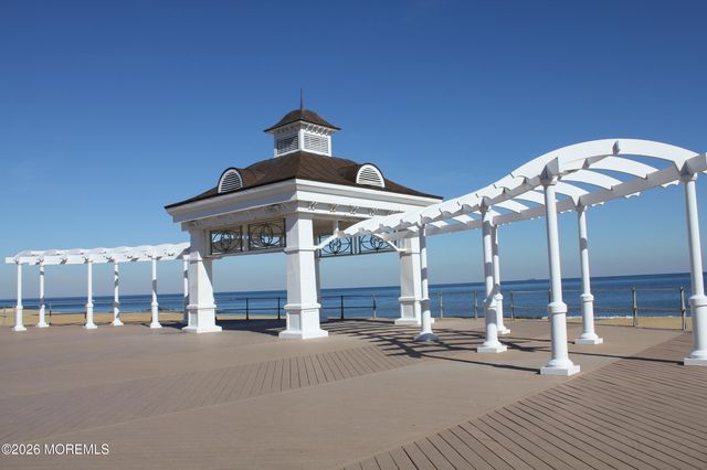 364 Westwood Avenue 16, Long Branch, NJ 07740
