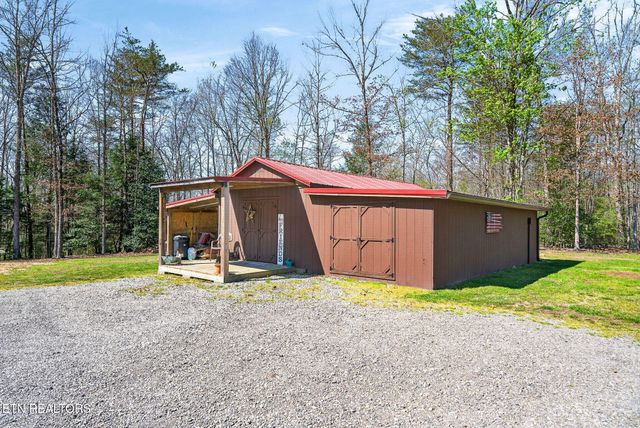 247 Hayden Lane, Grimsley, TN 38565