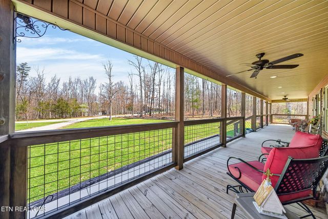 247 Hayden Lane, Grimsley, TN 38565