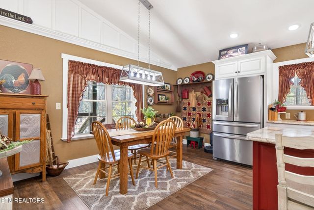 247 Hayden Lane, Grimsley, TN 38565
