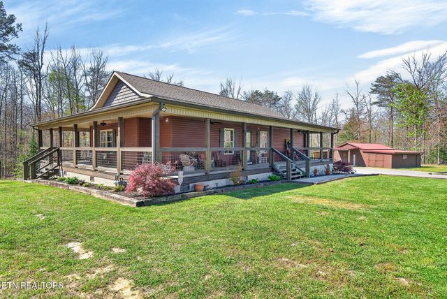 247 Hayden Lane, Grimsley, TN 38565