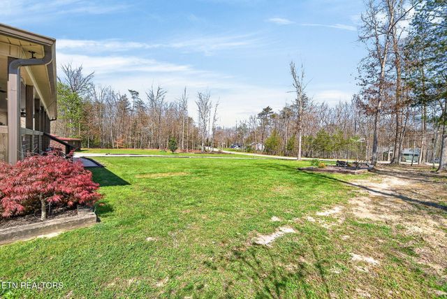 247 Hayden Lane, Grimsley, TN 38565