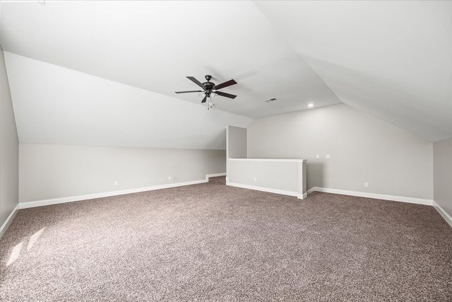 1200 Duck Pond Rd, Sparta, TN 38583
