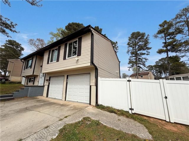1258 Roman Point Drive, Norcross, GA 30093