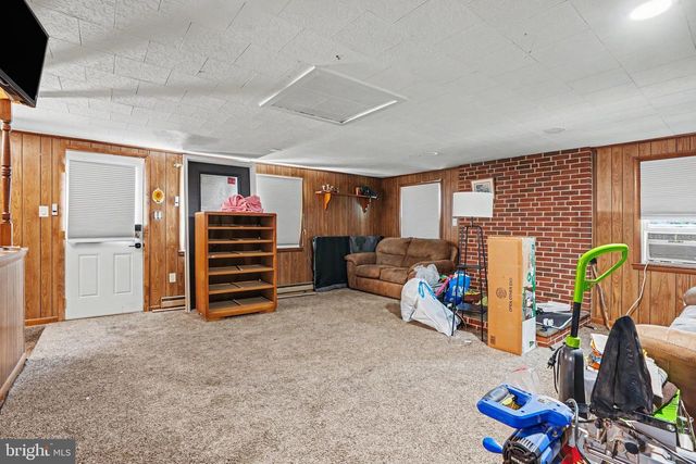 10 GREYSTONE RD, Carlisle, PA 17015