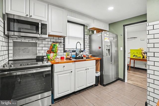 10 GREYSTONE RD, Carlisle, PA 17015