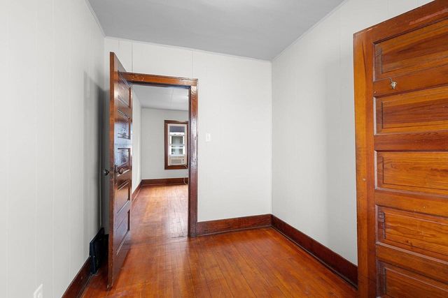 1044 CAROLINE STREET, Green Bay, WI 54303