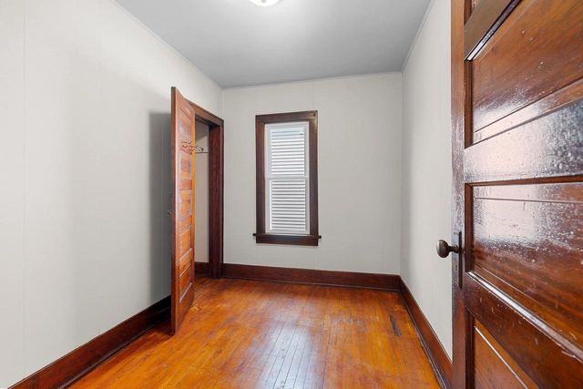 1044 CAROLINE STREET, Green Bay, WI 54303
