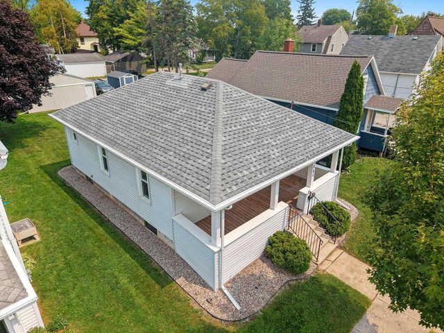 1044 CAROLINE STREET, Green Bay, WI 54303