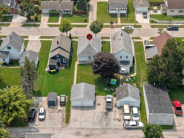 1044 CAROLINE STREET, Green Bay, WI 54303