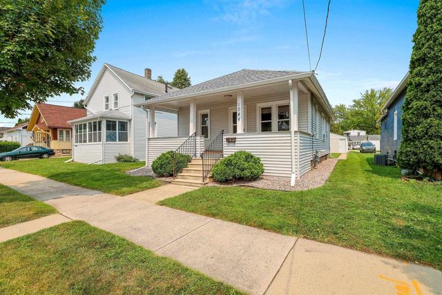 1044 CAROLINE STREET, Green Bay, WI 54303