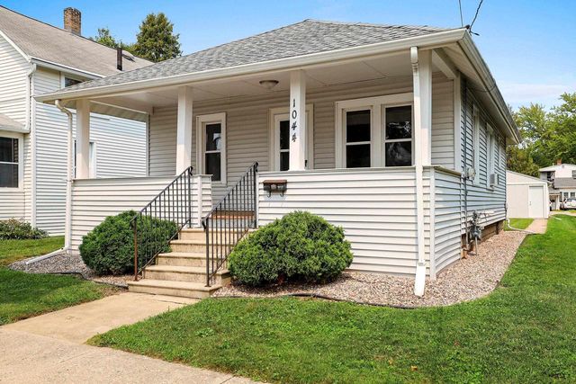 1044 CAROLINE STREET, Green Bay, WI 54303