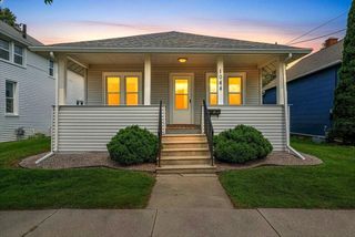 1044 CAROLINE STREET, Green Bay, WI 54303