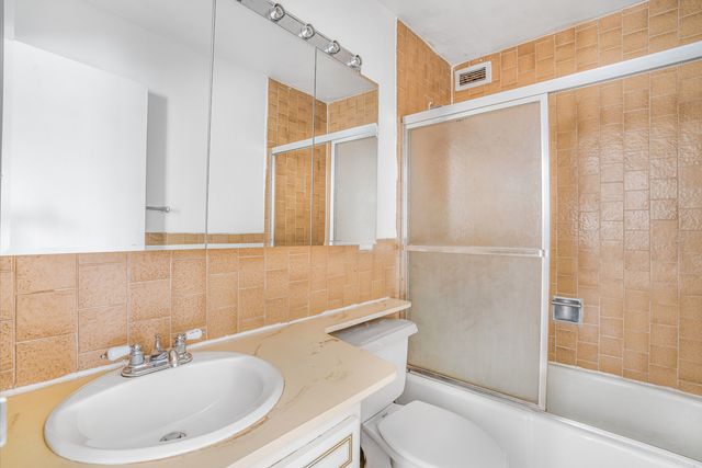 6171 N Sheridan Road 2312, Chicago, IL 60660