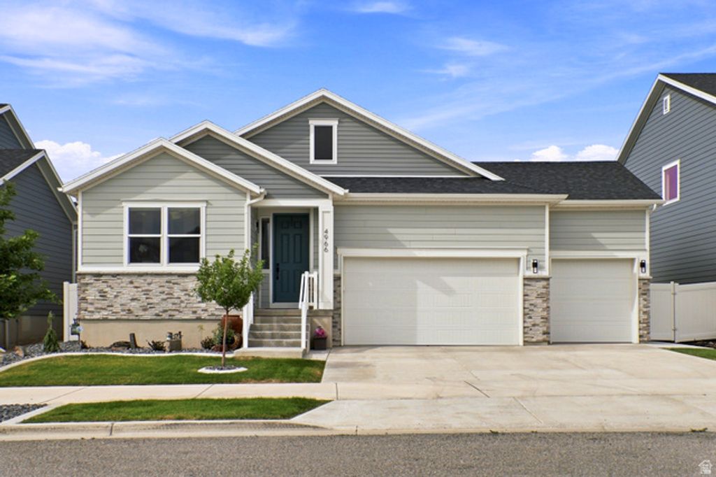 4966 W ESCALANTE LN #113, Mountain Green, UT 84050 — exterior