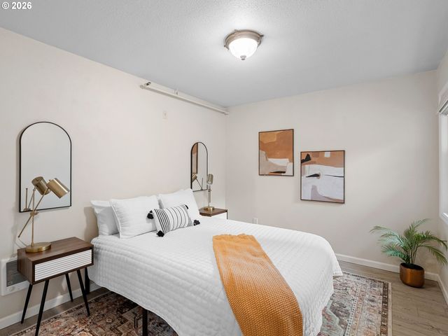 701 Ne 28TH Ave 25, Portland, OR 97232