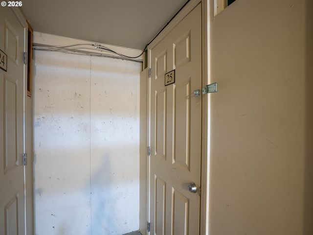 701 Ne 28TH Ave 25, Portland, OR 97232