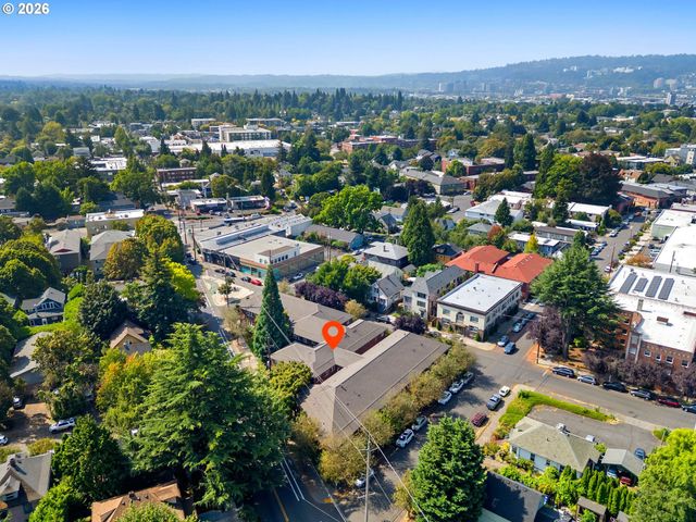 701 Ne 28TH Ave 25, Portland, OR 97232