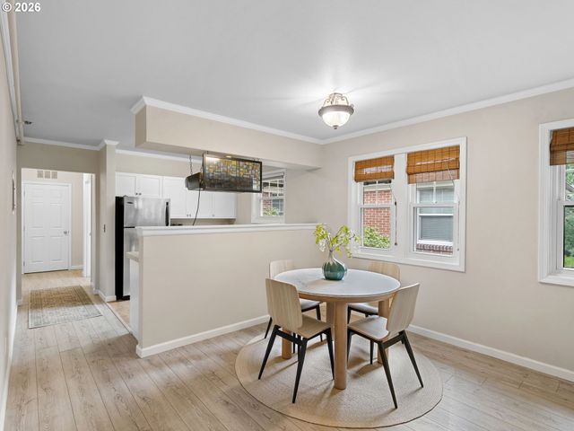 701 Ne 28TH Ave 25, Portland, OR 97232