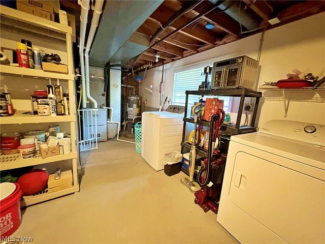 873 W Shore Boulevard, Sheffield Lake, OH 44054