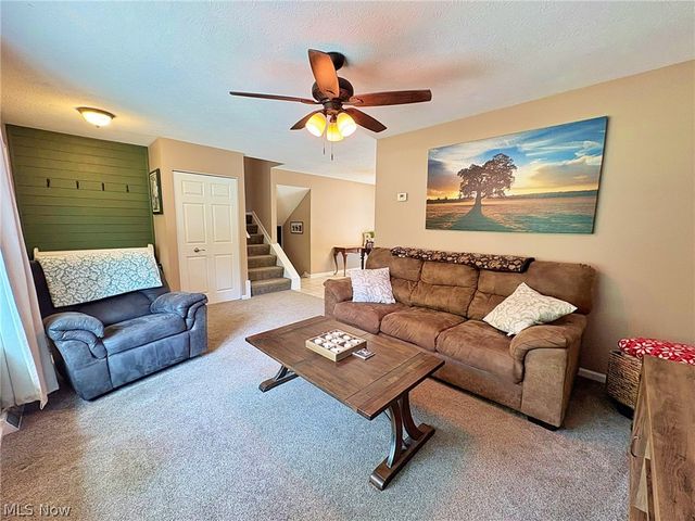 873 W Shore Boulevard, Sheffield Lake, OH 44054