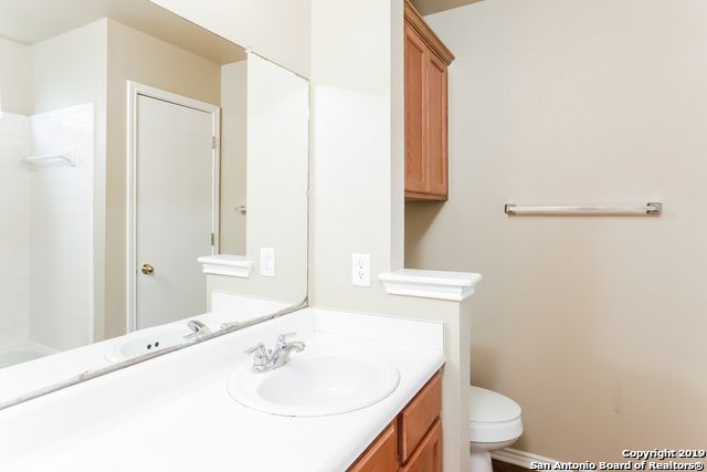 14239 Rosy Finch, San Antonio, TX 78233