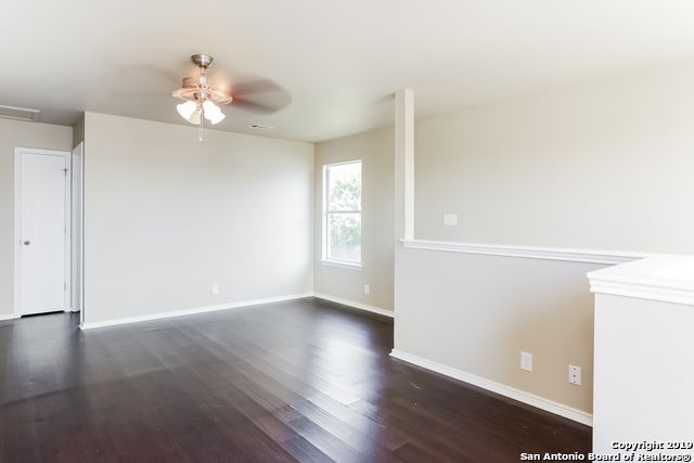 14239 Rosy Finch, San Antonio, TX 78233