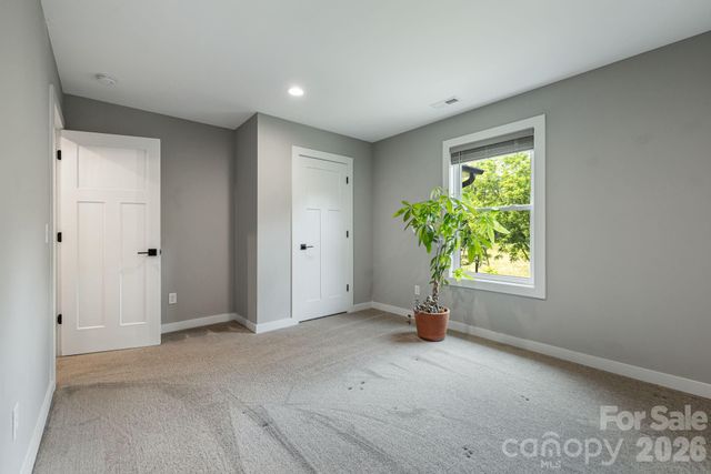 923 Newfound Road, Leicester, NC 28748