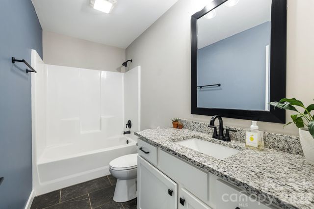 923 Newfound Road, Leicester, NC 28748