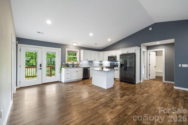 923 Newfound Road, Leicester, NC 28748