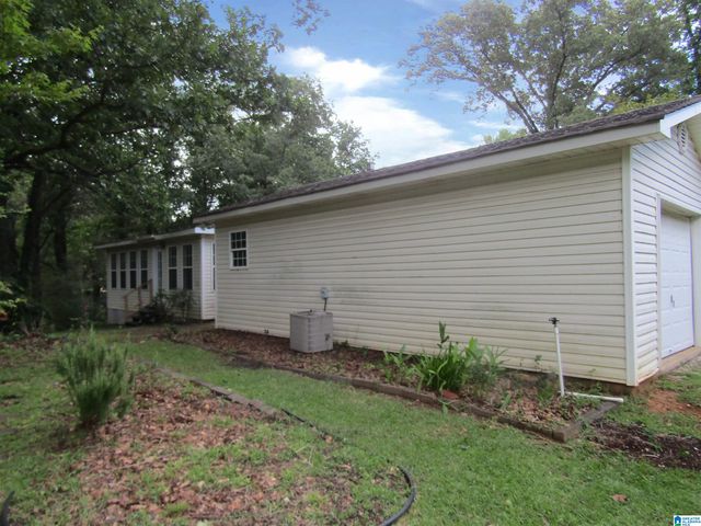 1352 GOLDEN FOREST DRIVE, Bessemer, AL 35022