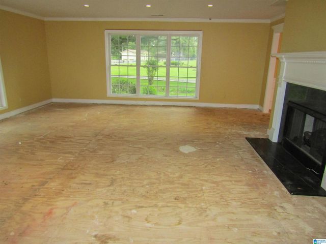 1352 GOLDEN FOREST DRIVE, Bessemer, AL 35022