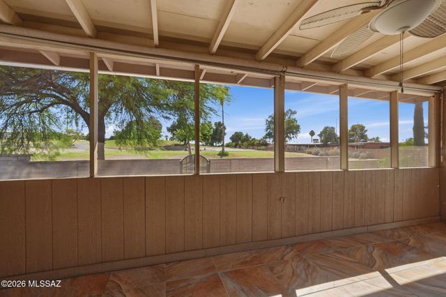 1722 S Camino Seco, Tucson, AZ 85710