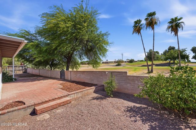 1722 S Camino Seco, Tucson, AZ 85710