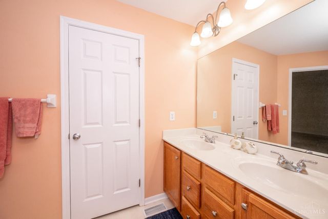 6804 Mossy Rock Court, Hamilton Twp, OH 45039