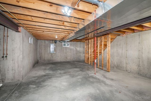 6804 Mossy Rock Court, Hamilton Twp, OH 45039