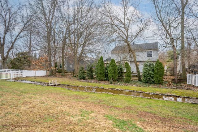 6804 Mossy Rock Court, Hamilton Twp, OH 45039