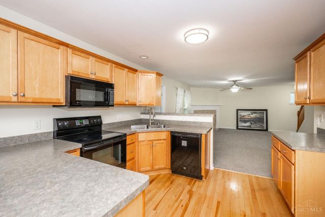 6804 Mossy Rock Court, Hamilton Twp, OH 45039