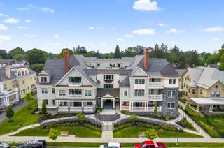 46 Union Avenue 105, Saratoga Springs, Inside, NY 12866