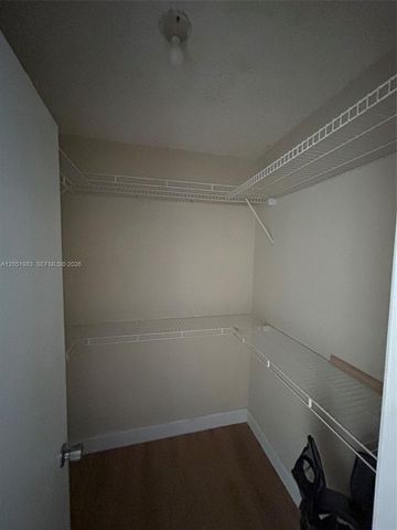 9461 Evergreen Place 303, Davie, FL 33324