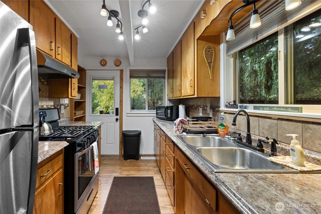 113 Big Creek Road, Ashford, WA 98304