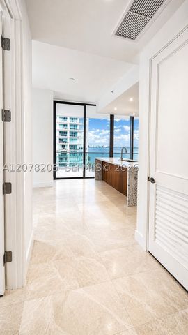 175 SE 25th rd 504, Miami, FL 33131