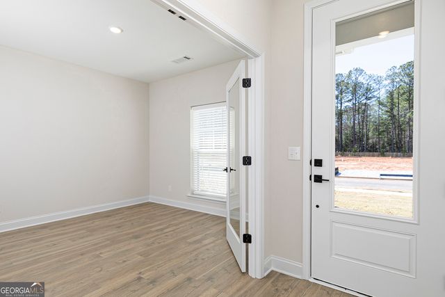 568 Cantrell Drive, Dallas, GA 30157