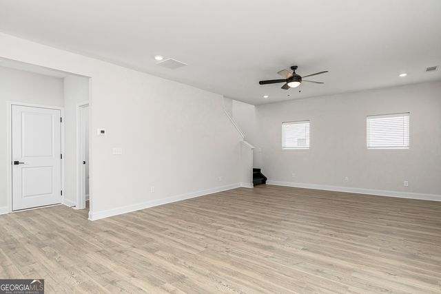 568 Cantrell Drive, Dallas, GA 30157