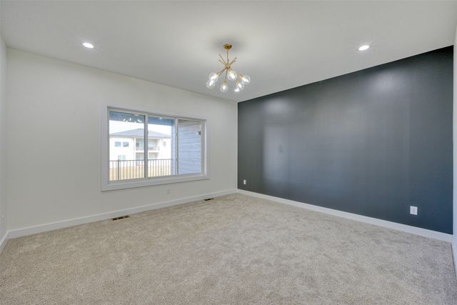 17981 Hammontree Circle, Clive, IA 50325