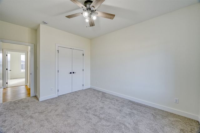 17981 Hammontree Circle, Clive, IA 50325