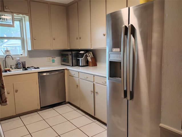 5431 Grape Street, Houston, TX 77096