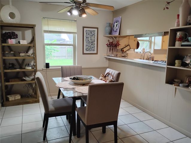 5431 Grape Street, Houston, TX 77096